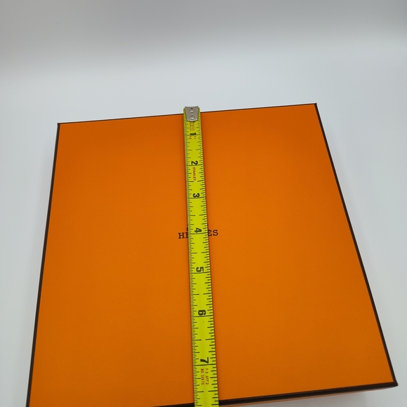 Hermès Paris Empty Orange Gift Box w/ Tissue | Luxury Packaging Storage Display - Picture 6 of 7